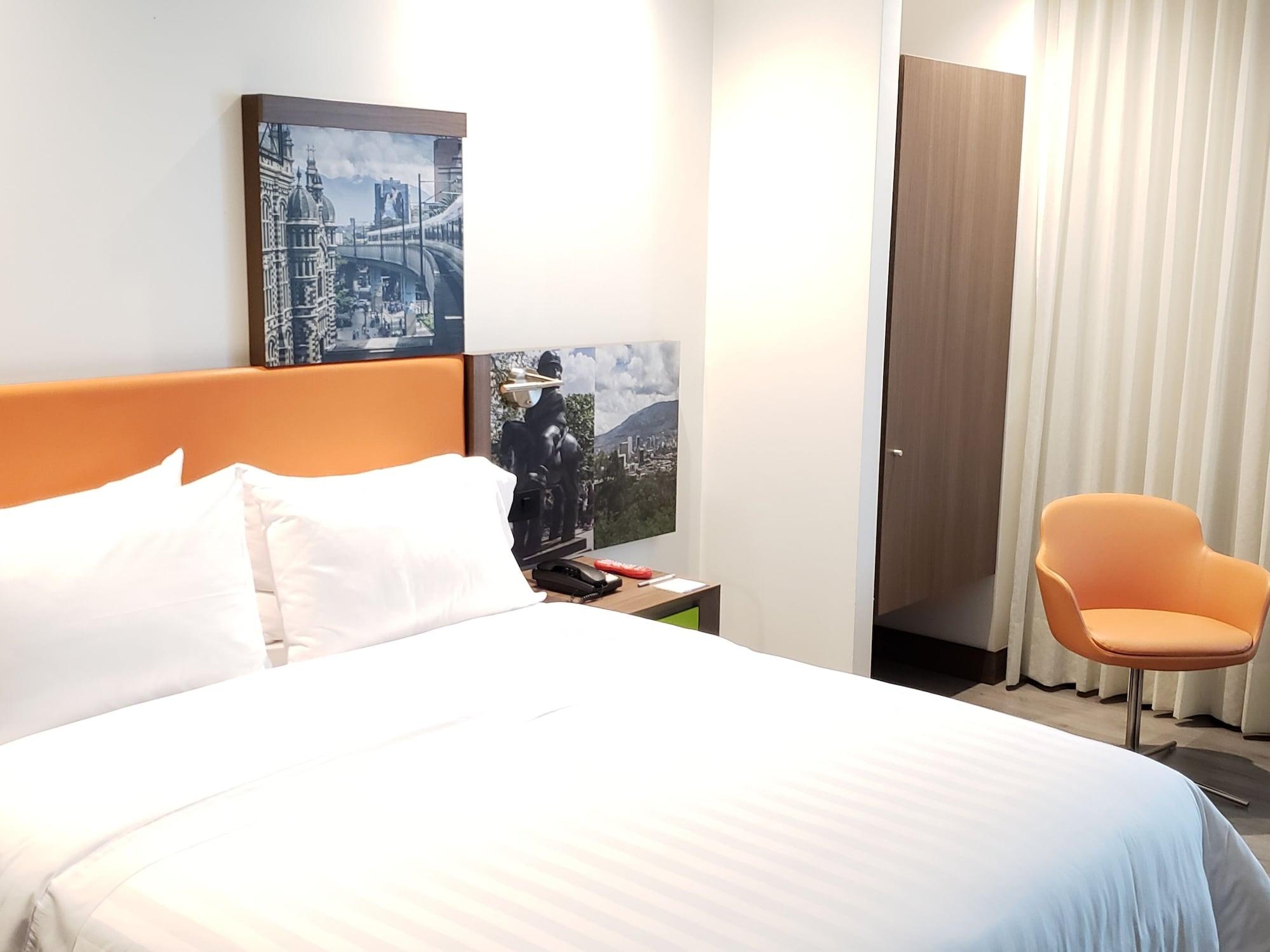 Hotel Hampton By Hilton Yopal Exteriér fotografie