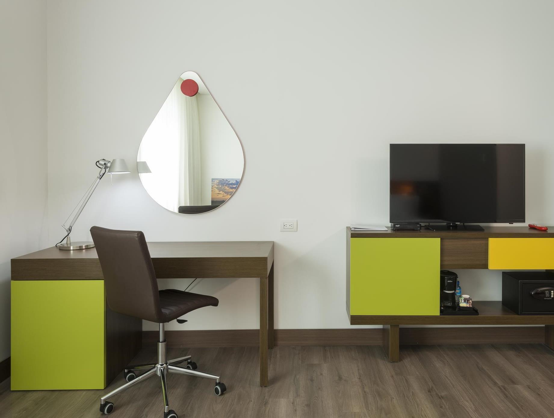Hotel Hampton By Hilton Yopal Exteriér fotografie