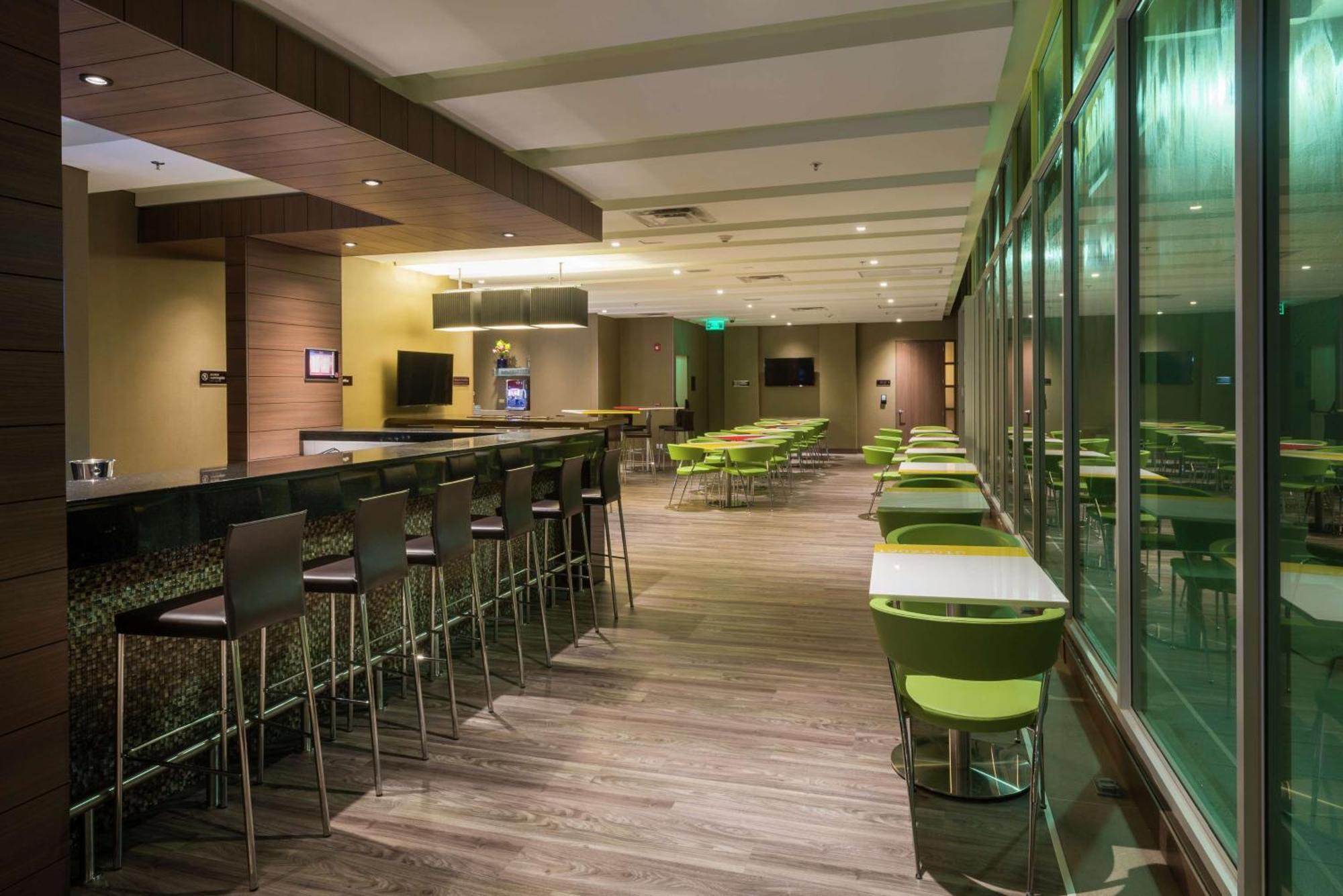 Hotel Hampton By Hilton Yopal Exteriér fotografie