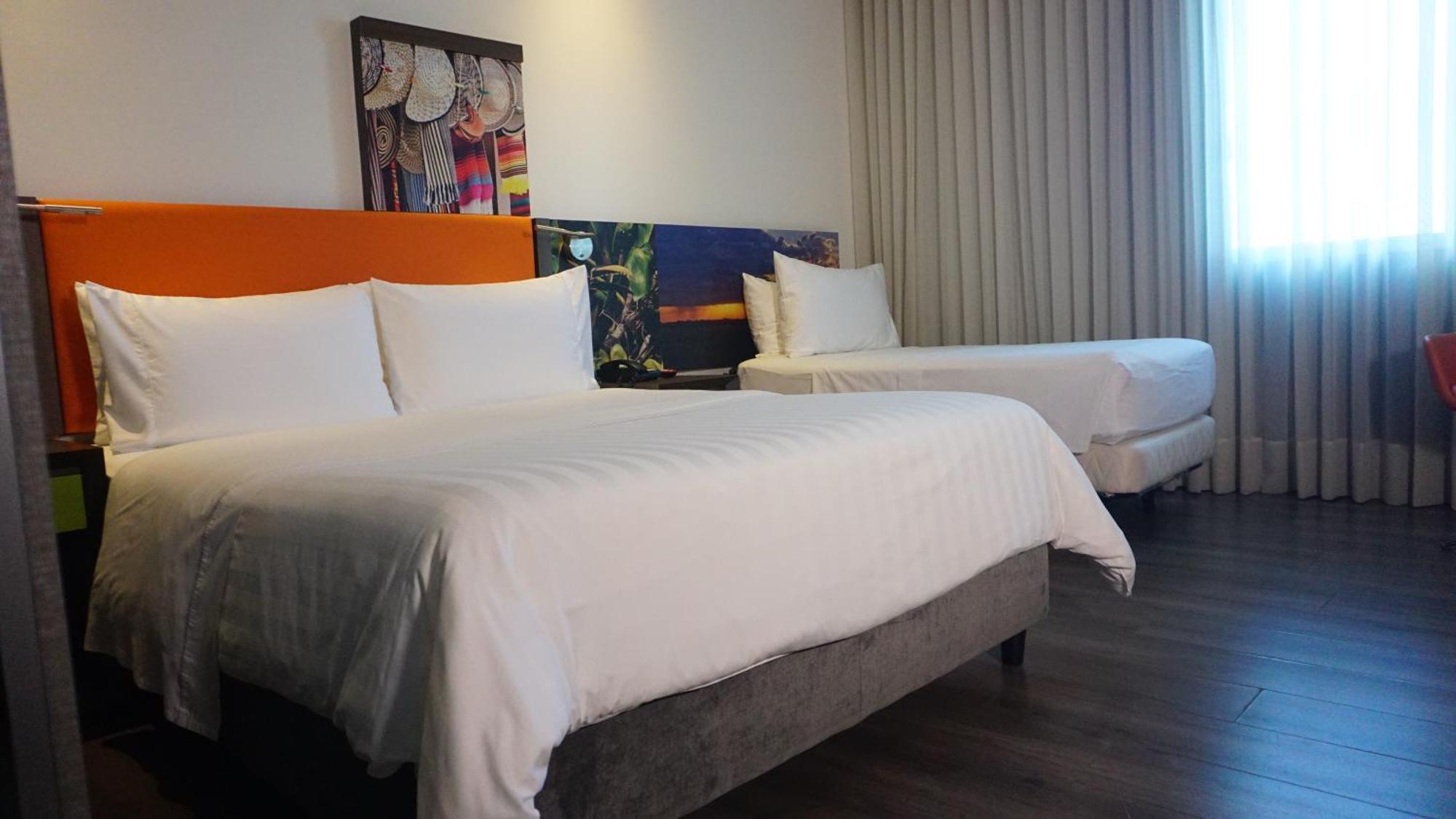 Hotel Hampton By Hilton Yopal Exteriér fotografie